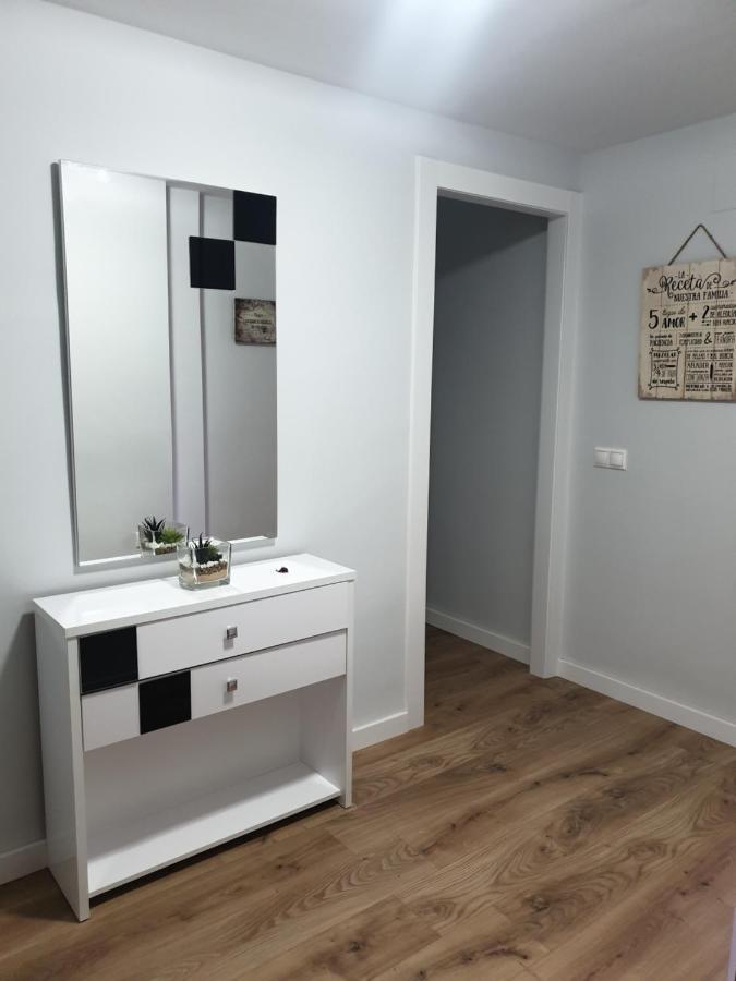 Bonito Apartamento En Baeza Ngoại thất bức ảnh